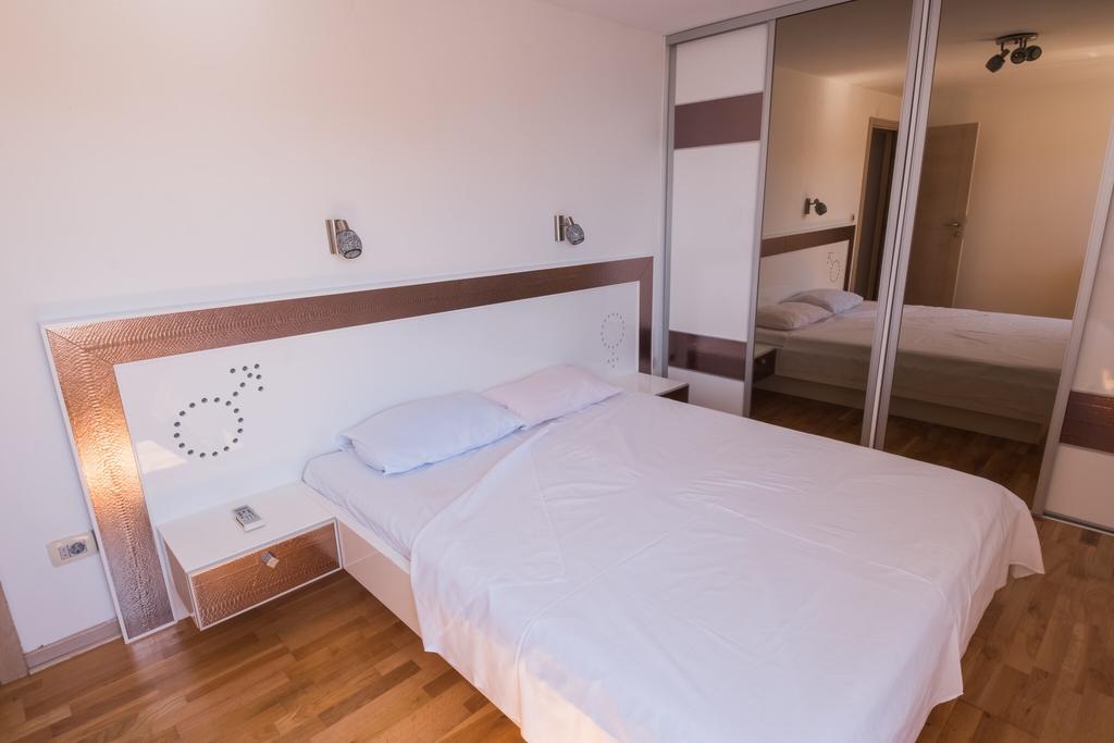 Private Penthouse Djurasevic Apartamento Ilha Ilha Sveti Stefan Exterior foto